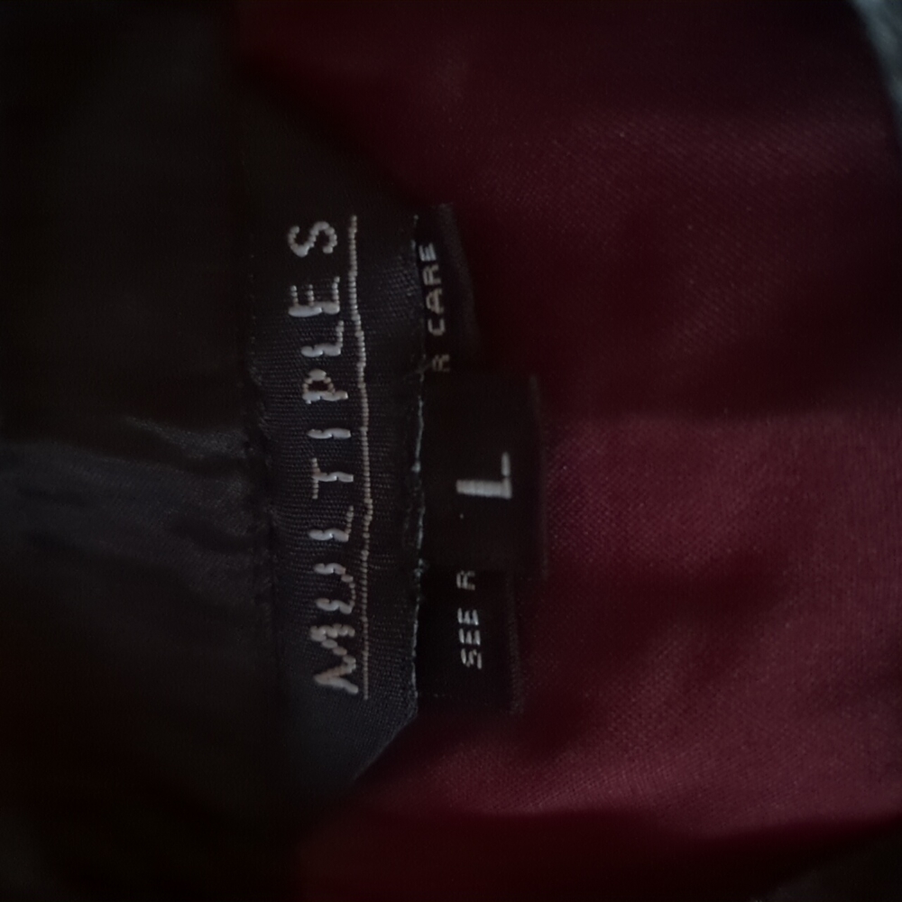 Beautiful Multiples size L coat